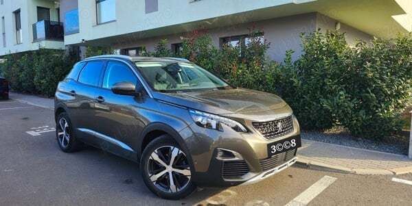Verde Utilizat 2019 Peugeot 3008 SUV | 20.200 EUR (Puțin scump) - Imagine 1/4