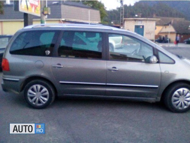 Second-hand VW Sharan 116 CP (85 kW) 2005 Gri Monovolum