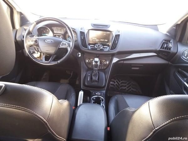 Second-hand Ford Kuga 140 CP (102 kW) 2015 Albastru SUV