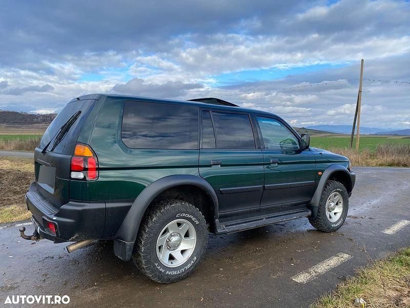 Second-hand Mitsubishi Pajero Sport Intense 115 CP (84 kW) 2002 Culoareverde SUV