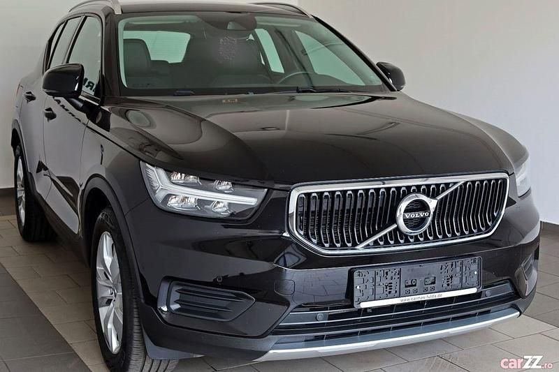 Utilizat 2019 Volvo XC40 SUV | 20.200 EUR (Puțin scump) - Imagine 1/4
