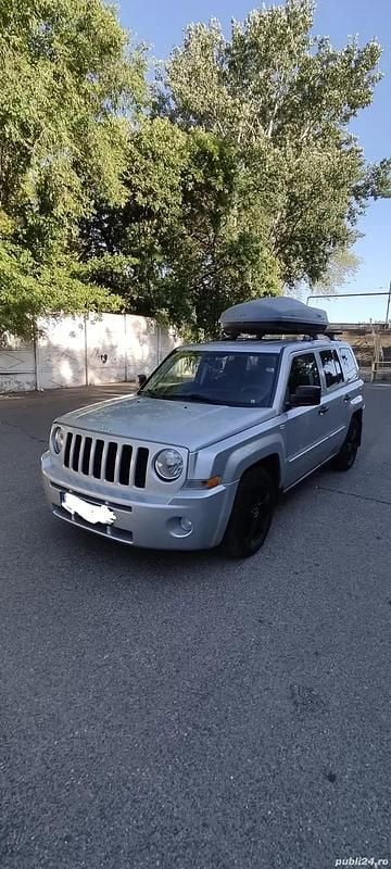 Utilizat 2008 Jeep Patriot SUV | 4.300 EUR - Imagine 1/4