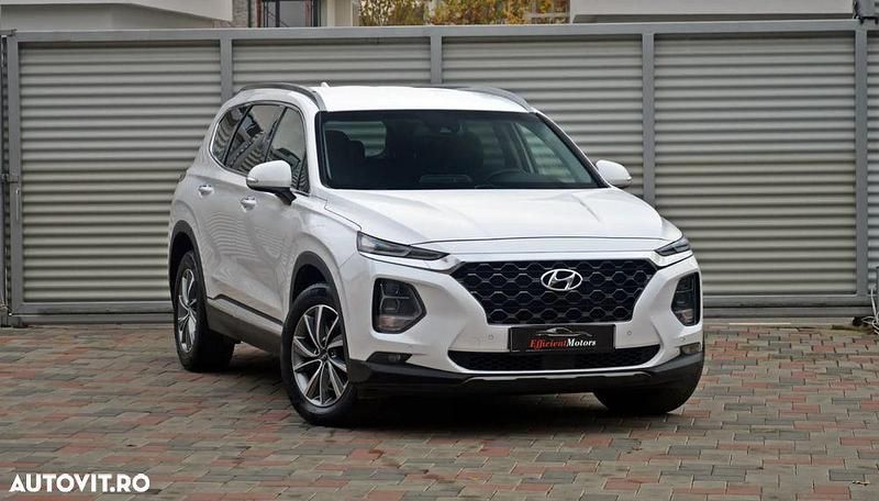 Second-hand Hyundai Santa Fe Premium 200 CP (147 kW) 2019 Culoarealb SUV