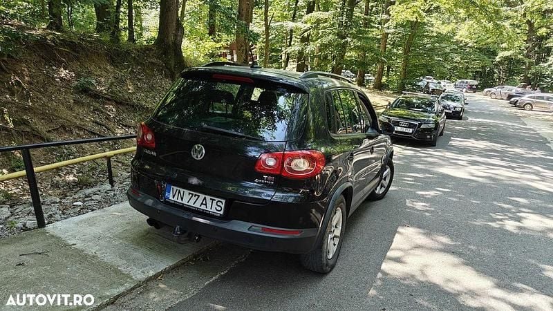 Second-hand VW Tiguan Track & Field 155 CP (114 kW) 2010 Negru SUV