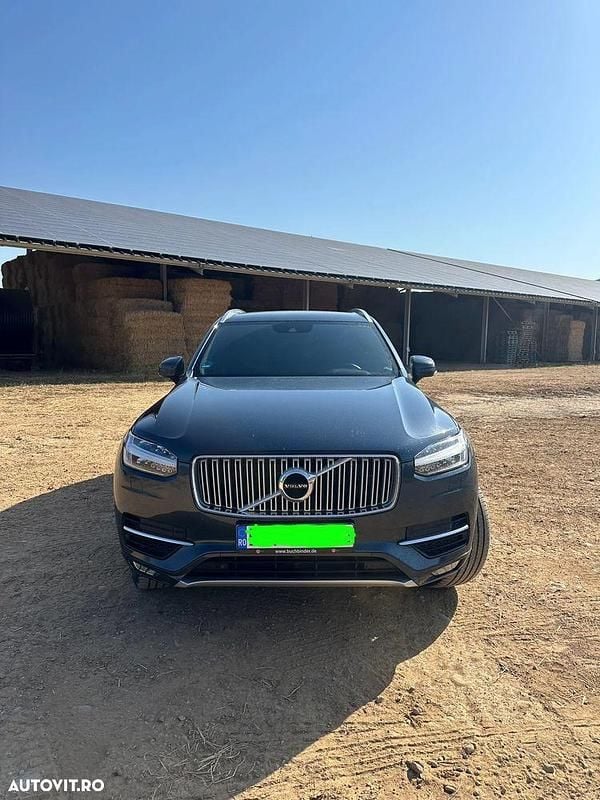 Second-hand Volvo XC90 Inscription 235 CP (172 kW) 2017 Culoarealbastru SUV