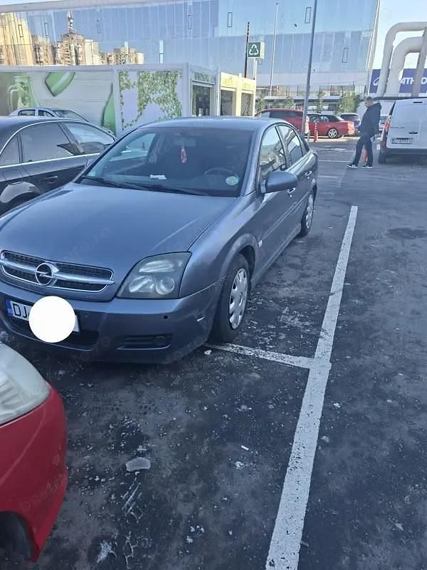 Second-hand Opel Vectra 122 CP (89 kW) 2003 Hatchback