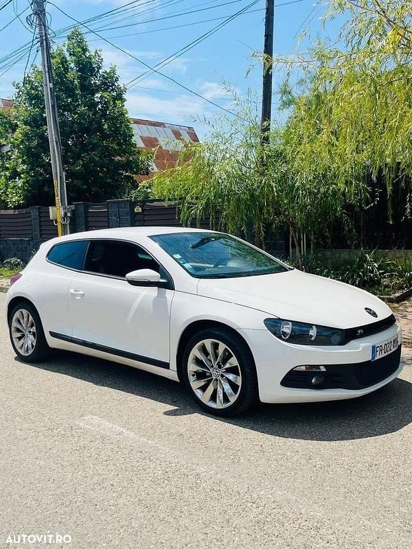 Alb Utilizat 2009 VW Scirocco Coupe | 6.500 EUR (Preț bun) - Imagine 1/4