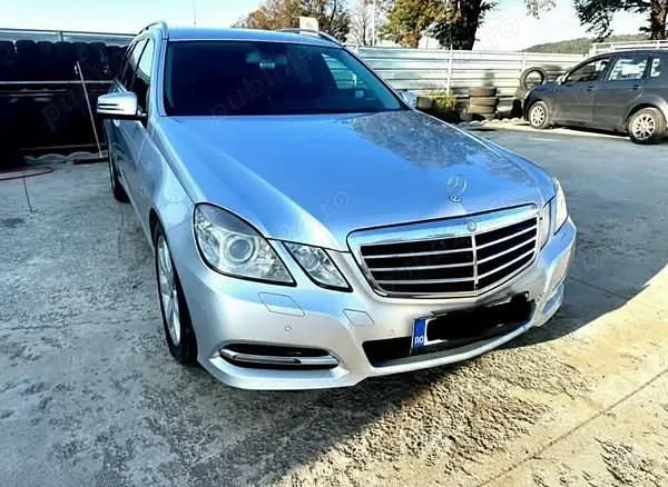 Utilizat 2011 Mercedes E350 Berlinǎ | 8.500 EUR (Scump) - Imagine 1/4