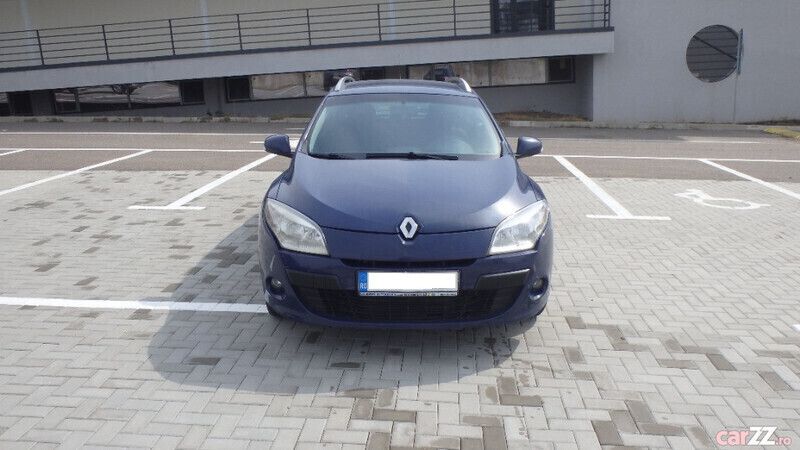 Albastru Utilizat 2011 Renault Mégane III Berlinǎ | 2.900 EUR (Preț bun) - Imagine 1/4