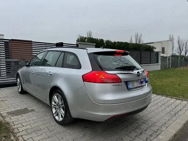 Second-hand Opel Insignia 110 CP (80 kW) 2011 Gri Break