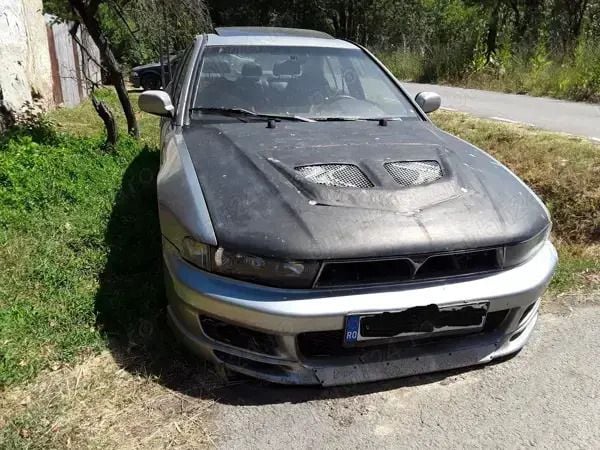 Utilizat 2000 Mitsubishi Galant Berlinǎ | 1.000 EUR - Imagine 1/4