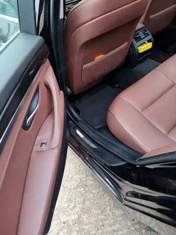 Utilizat 2011 BMW 520 Break | 8.700 EUR (Puțin scump) - Imagine 1/4