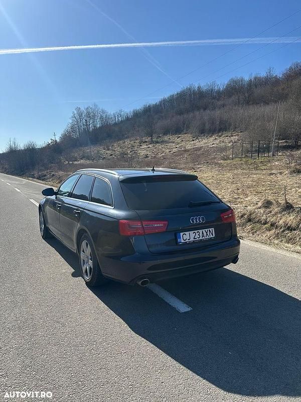 Second-hand Audi A6 204 CP (150 kW) 2012 Culoarealbastru Break