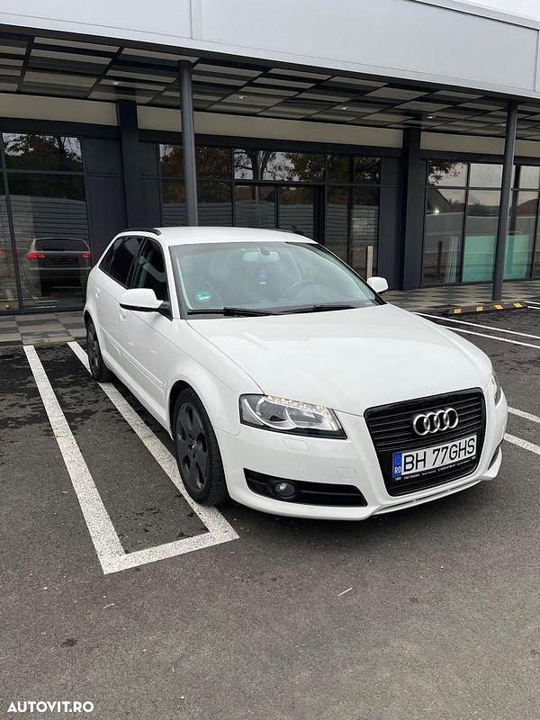 Culoarealb Utilizat 2011 Audi A3 Sportback Attraction Hatchback | 6.750 EUR (Preț OK) - Imagine 1/4