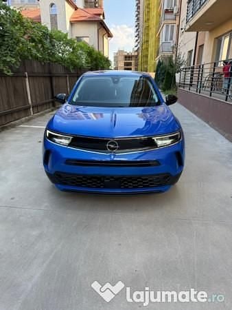 Albastru Utilizat 2022 Opel Mokka Edition SUV | 12.000 EUR (Preț bun) - Imagine 1/4