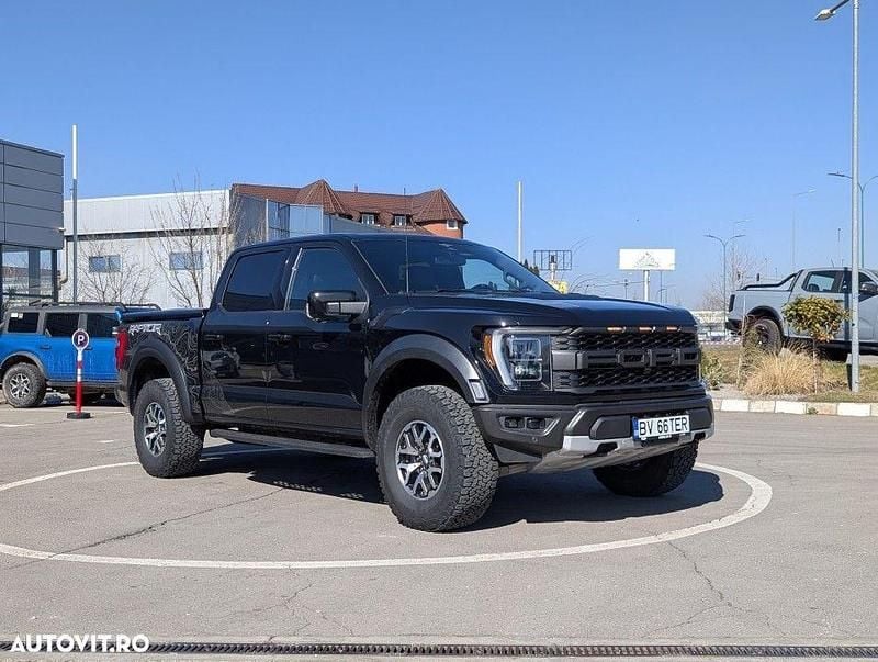 Second-hand Ford F-150 450 CP (330 kW) 2023 Culoarenegru Pickup