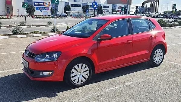Rosu Utilizat 2009 VW Polo Berlinǎ | 4.800 EUR (Scump) - Imagine 1/4