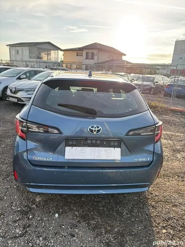 Second-hand Toyota Corolla 98 CP (72 kW) 2022 Break