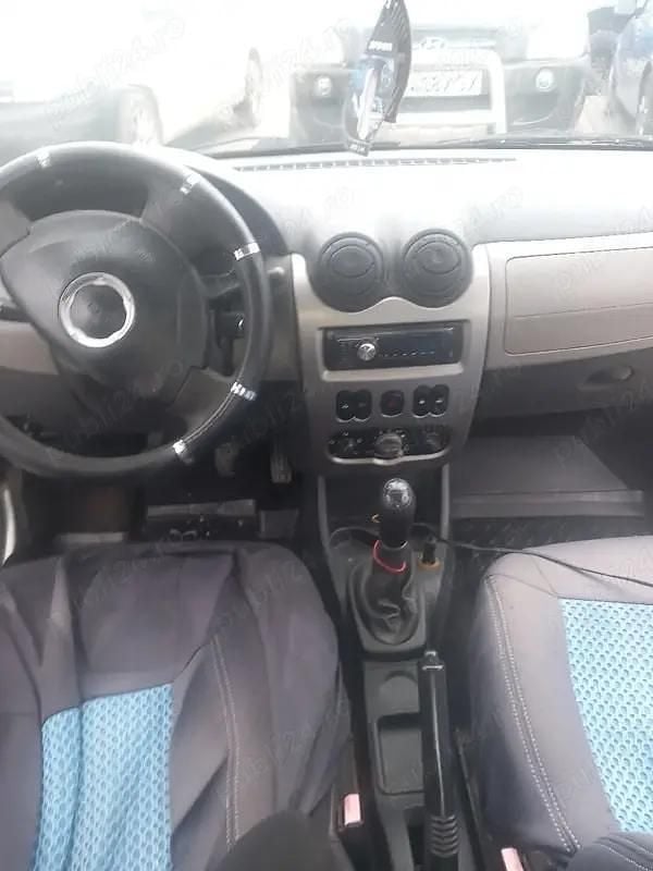 Second-hand Dacia Logan 75 CP (55 kW) 2011 Berlinǎ