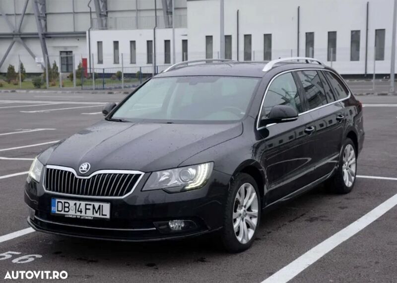 Negru Utilizat 2015 Skoda Superb Ambition Break | 8.990 EUR (Preț OK) - Imagine 1/4