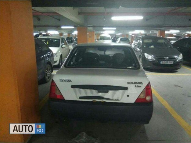 Second-hand Dacia Solenza 75 CP (55 kW) 2004 Alb Hatchback