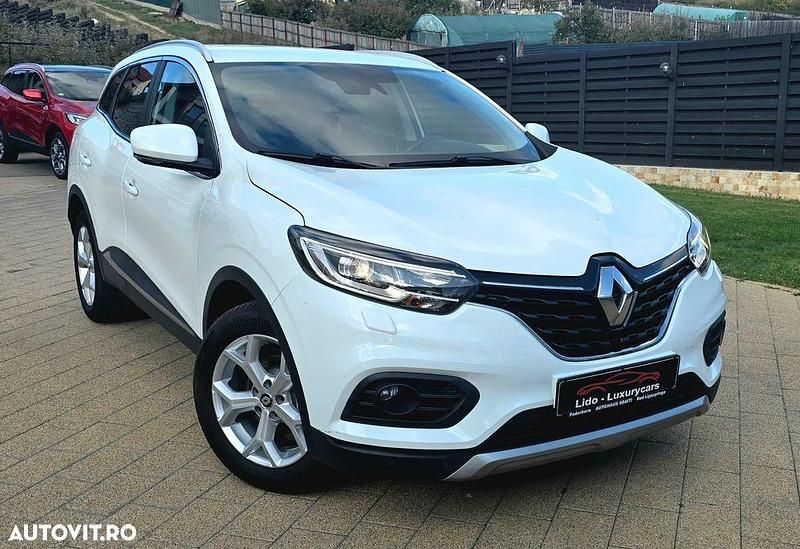Culoarealb Utilizat 2019 Renault Kadjar Intens SUV | 14.035 EUR (Preț OK) - Imagine 1/4