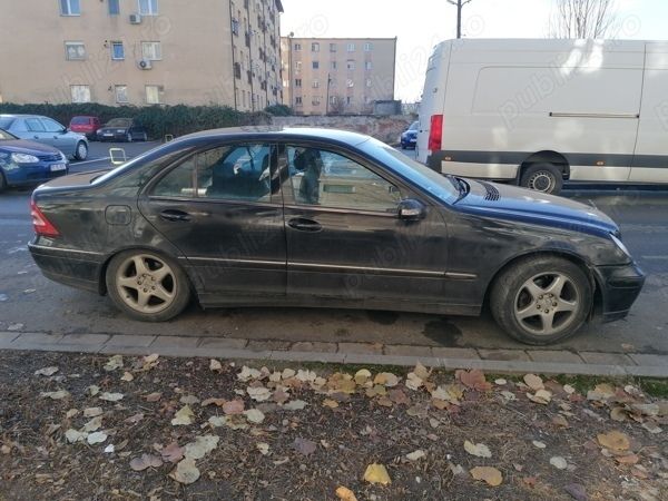 Utilizat 2001 Mercedes 190 Berlinǎ | 3.800 EUR - Imagine 1/4