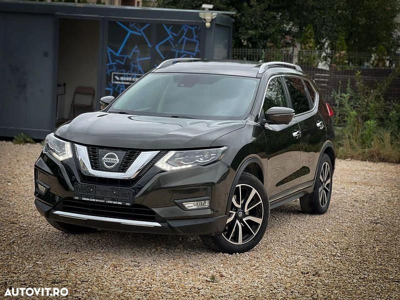 Culoarenegru Utilizat 2018 Nissan X-Trail Tekna SUV | 15.999 EUR (Preț bun) - Imagine 1/4