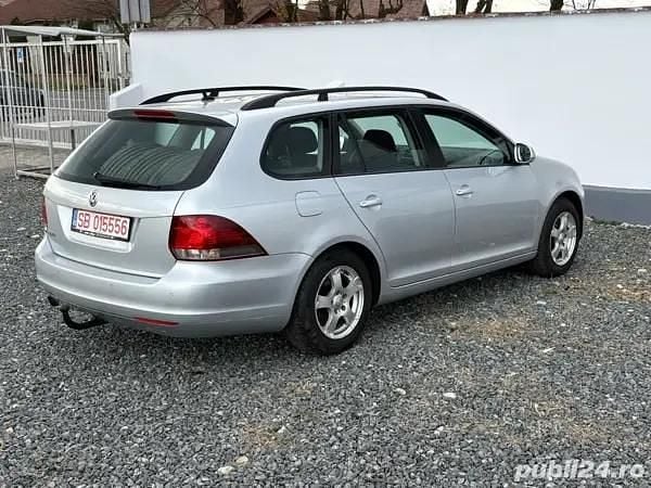 Second-hand VW Golf VI 105 CP (77 kW) 2010 Hatchback
