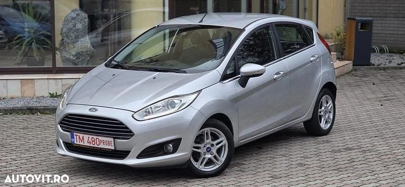 Culoareargint Utilizat 2013 Ford Fiesta Titanium | 5.150 EUR (Preț OK) - Imagine 1/4