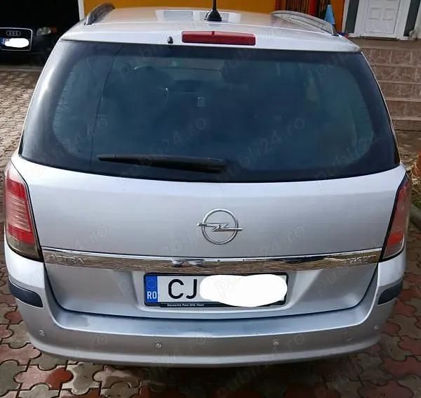 Second-hand Opel Astra 100 CP (73 kW) 2005 Break