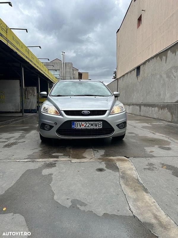 Culoaregri Utilizat 2009 Ford Focus Hatchback | 3.000 EUR (Preț OK) - Imagine 1/4
