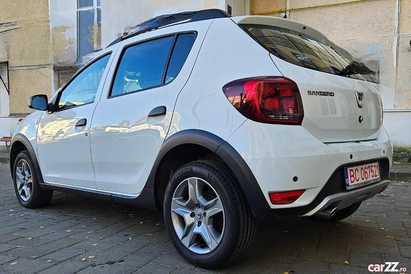 Second-hand Dacia Sandero Stepway 95 CP (69 kW) 2019 Hatchback