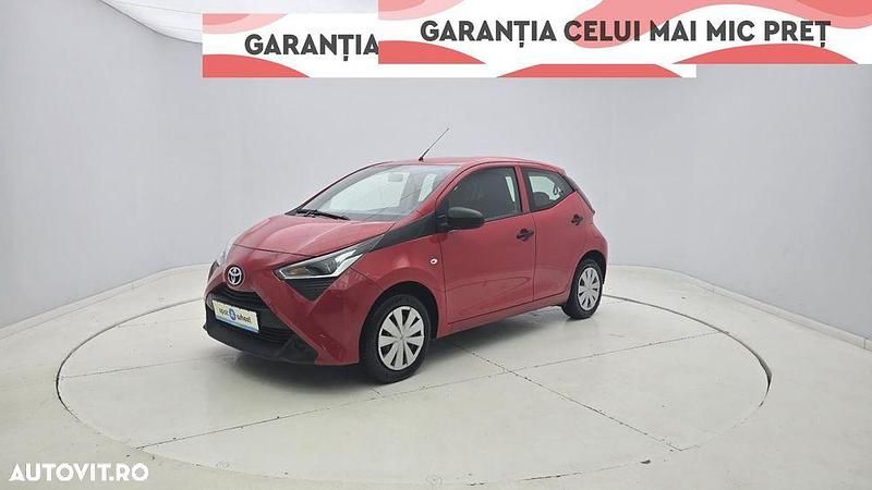 Culoarealb Utilizat 2021 Toyota Aygo Hatchback | 8.250 EUR (Super Preț) - Imagine 1/3