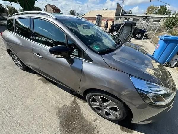 Utilizat 2015 Renault Clio IV | 5.200 EUR (Preț OK) - Imagine 1/4