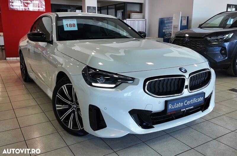 Alb Utilizat 2024 BMW 218 Shadowline Coupe | 33.900 EUR - Imagine 1/4