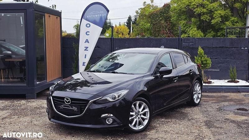 Second-hand Mazda 3 Sports-Line 150 CP (110 kW) 2015 Culoarenegru Hatchback