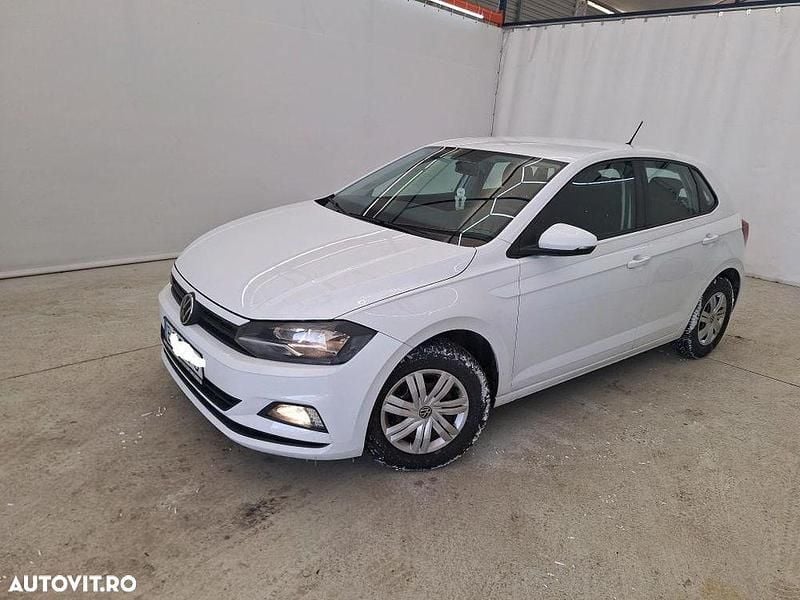 Second-hand VW Polo Trendline 80 CP (58 kW) 2021 Culoarealb Hatchback