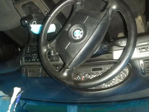 Utilizat 2000 BMW 318 Berlinǎ | 1.000 EUR (Super Preț) - Imagine 1/3