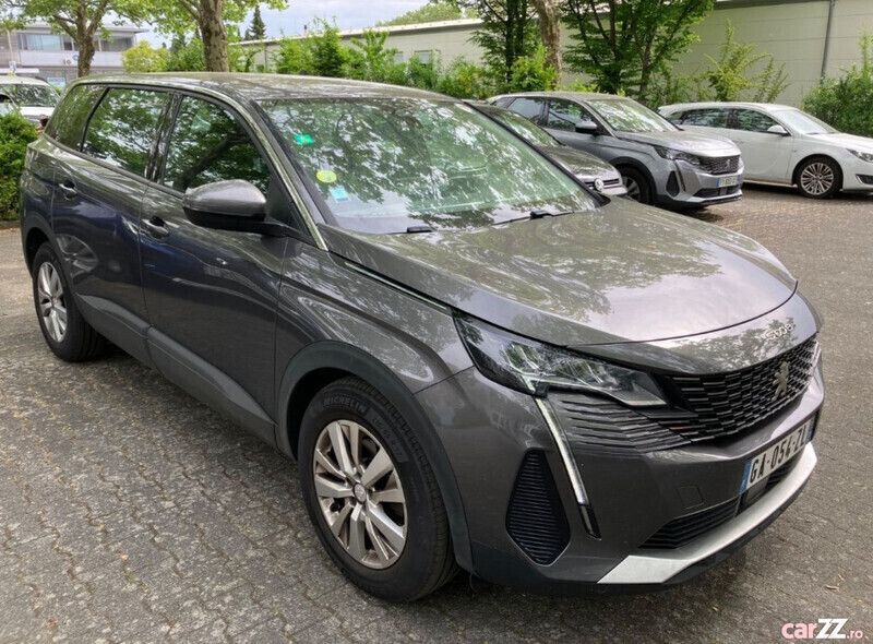 Gri Utilizat 2021 Peugeot 5008 Allure Monovolum | 16.300 EUR (Preț OK) - Imagine 1/4