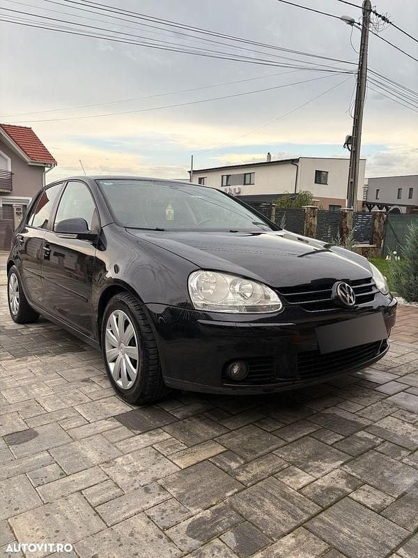 Culoarenegru Utilizat 2009 VW Golf VI Edition Berlinǎ | 3.490 EUR (Preț OK) - Imagine 1/4