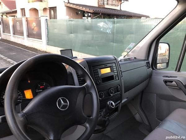 Second-hand Mercedes Sprinter 130 CP (95 kW) 2014 Alb Van