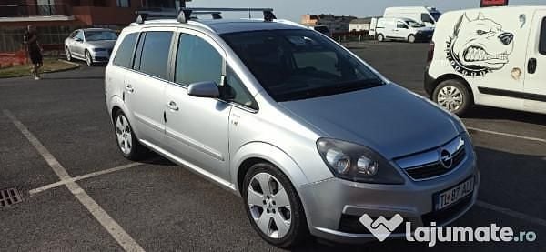 Second-hand 2008 Opel Zafira Monovolum | 3.500 EUR (Scump) - Imagine 1/4