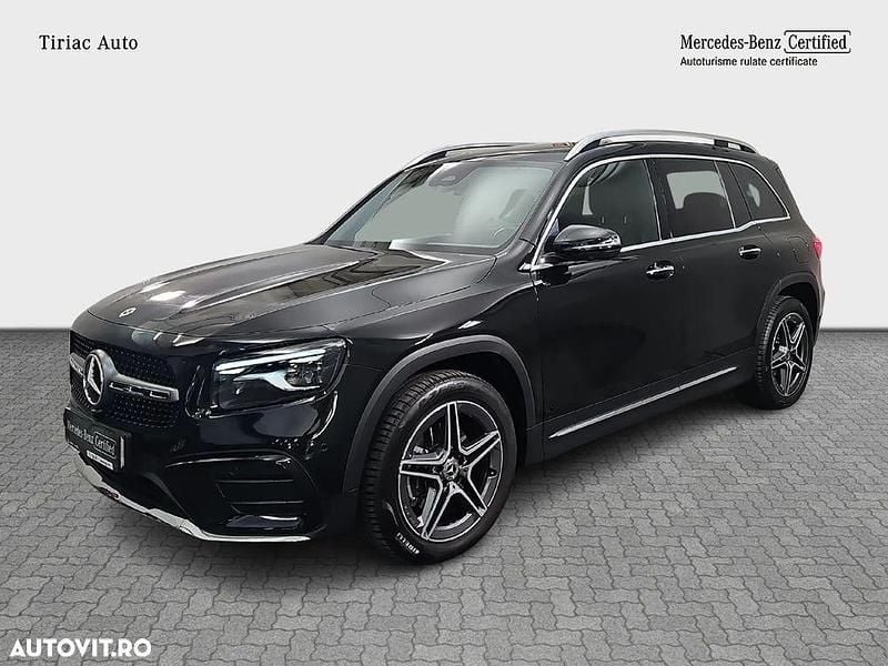 Culoarenegru Utilizat 2024 Mercedes GLB200 SUV | 43.500 EUR (Preț bun) - Imagine 1/3