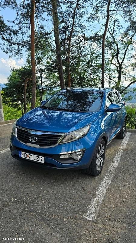 Albastru Utilizat 2012 Kia Sportage SUV | 9.950 EUR (Preț OK) - Imagine 1/4