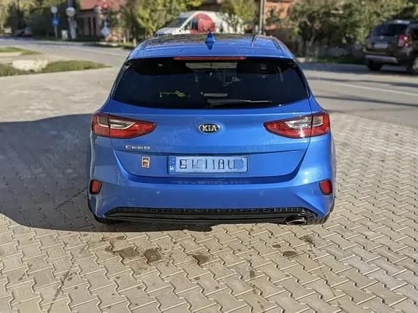 Albastru Utilizat 2019 Kia Ceed Best Hatchback | 12.999 EUR (Preț OK) - Imagine 1/4