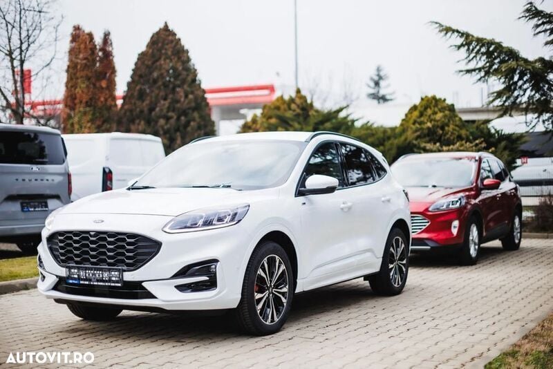 Alb Utilizat 2023 Ford Kuga ST-Line X SUV | 32.383 EUR (Scump) - Imagine 1/4