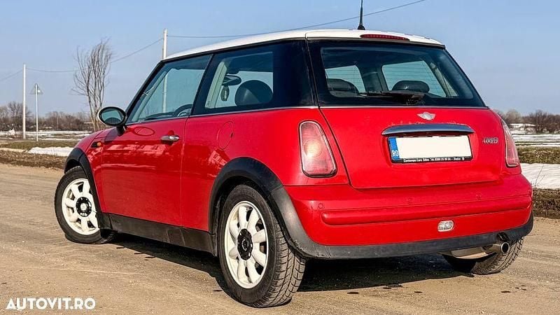 Second-hand Mini Cooper Coupé 116 CP (85 kW) 2004 Culoarerosu Coupe