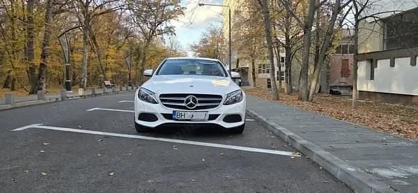 Utilizat 2018 Mercedes 220 Berlinǎ | 22.400 EUR - Imagine 1/4