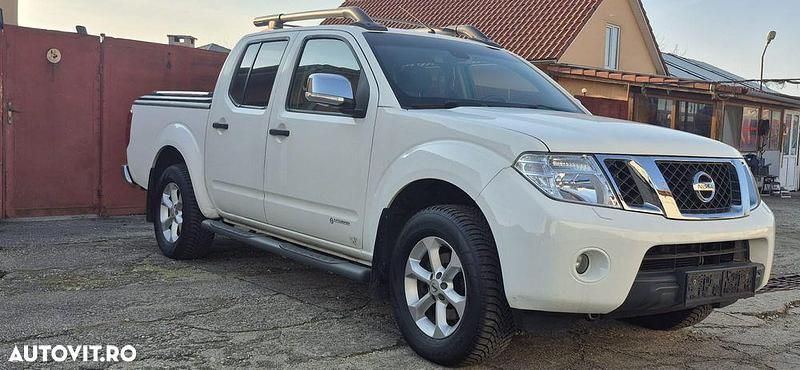 Second-hand Nissan Navara 190 CP (139 kW) 2012 Culoarealb Pickup